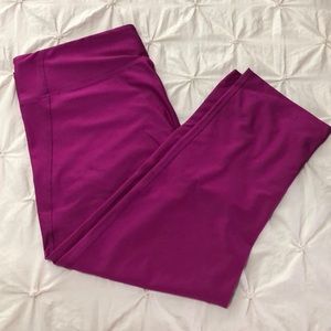 Under Armour Compression Cropped Leggings